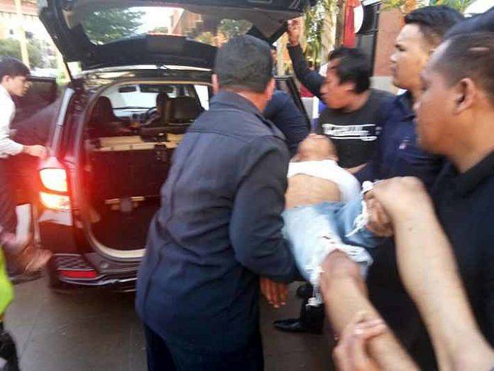 Mahasiswa Coba Bunuh Diri Lompat Dari Lantai 2 Level 21 1