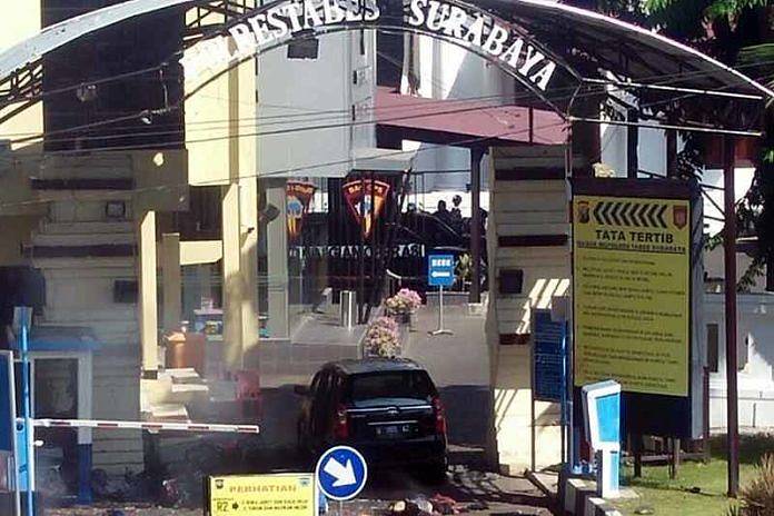 Image result for Terjadi Ledakan Di Polrestabes Surabaya