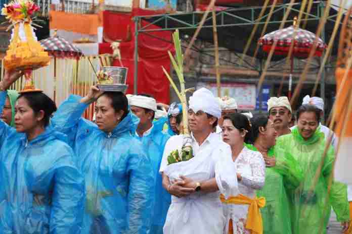 Klungkung Gelar Mapepada