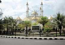 Wisata Religi