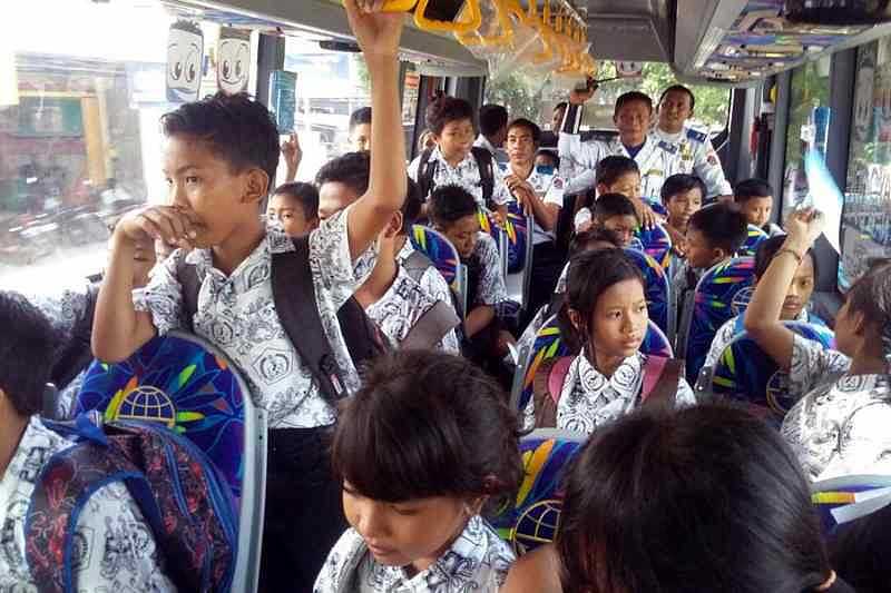 AI di Dunia Pendidikan: Guru Digital Mulai Diuji Coba di Sekolah Negeri