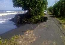 Pantai Yehembang