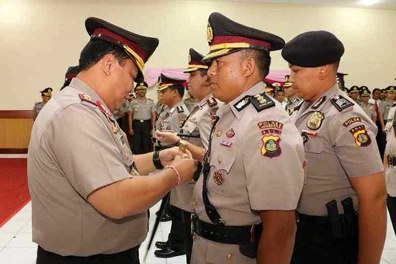 Kapolda Bali Ganti Lima Kapolres dan Kabid Dokkes | BALIPOST.com