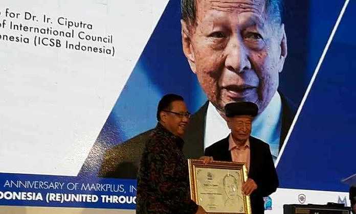 Puspayoga Beri Ciputra
