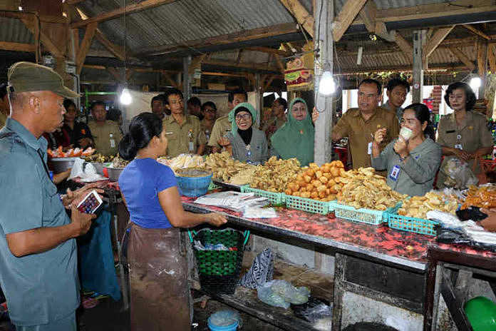 BBPOM ke Pasar Kidul