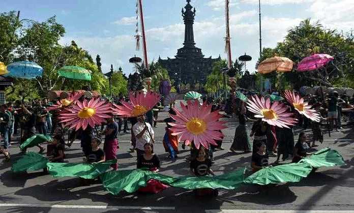 Biar Mendunia, Bali Go Live akan Digitalisasi PKB 2017 | BALIPOST.com