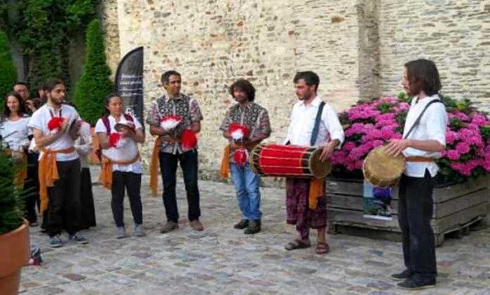 Tabuh Baleganjur Hibur Warga Angers, Prancis 1