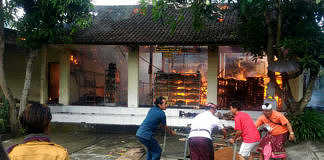 terbakar