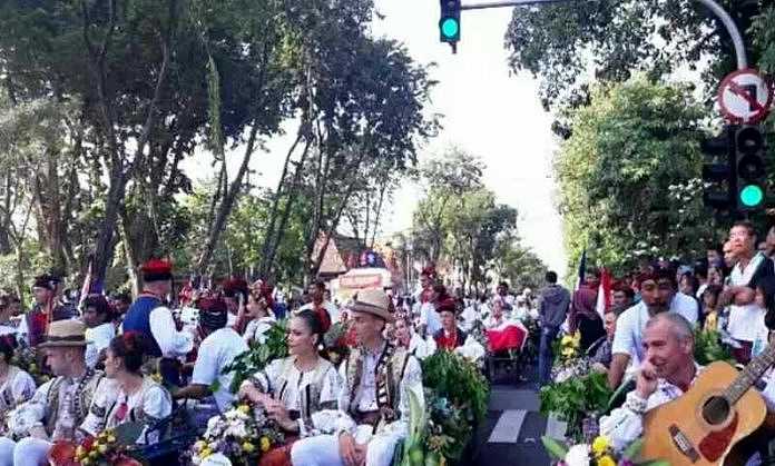 Tujuh Negara Panaskan Cross Culture International di Surabaya 1
