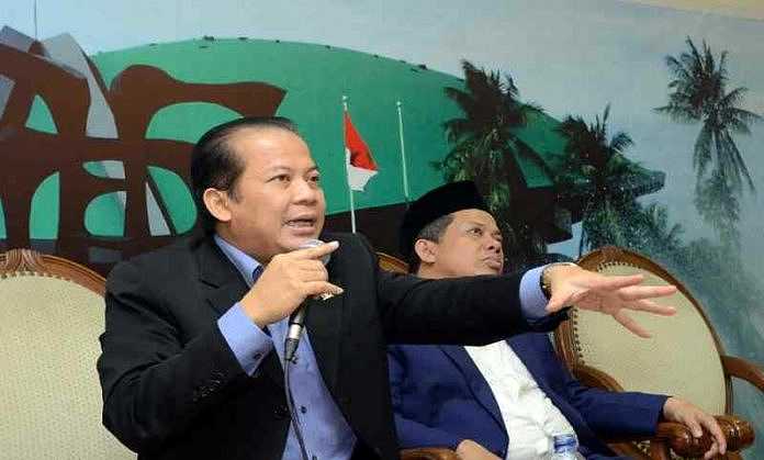Tak Sehat, Rangkap Jabatan Menkeu 1