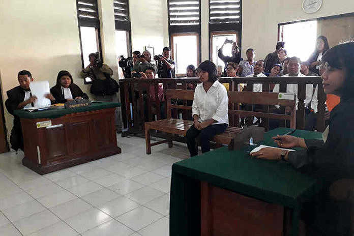 Ibu Penganiaya Anak Yang Viral di Medsos Diadili 1