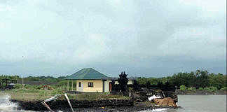 pelabuhan gunaksa