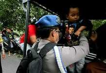 Harus Segera Steril, Polisi Percepat Proses Evakuasi Warga di Zona Rawan