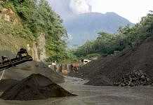 Peralatan Galian C Tertimbun Lahar Dingin, Kerugian Capai Rp 2 M