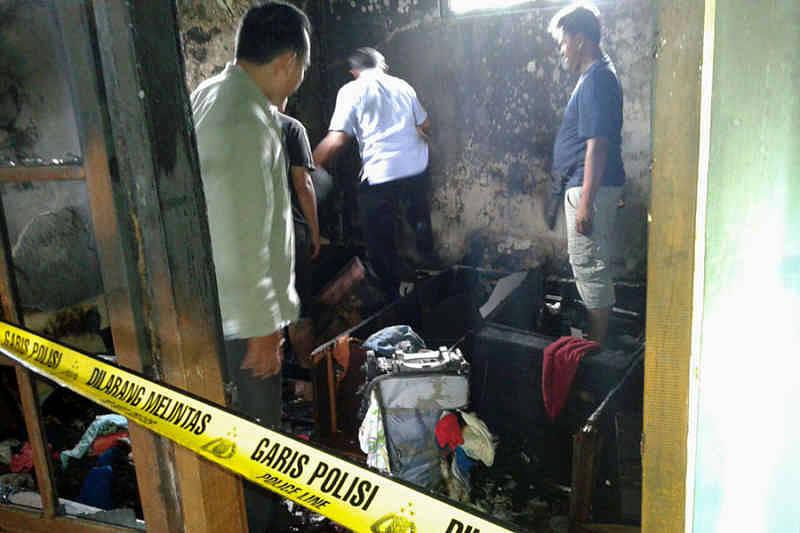 Bawa Bensin Sambil Merokok, Kamar Ludes Terbakar | BALIPOST.com