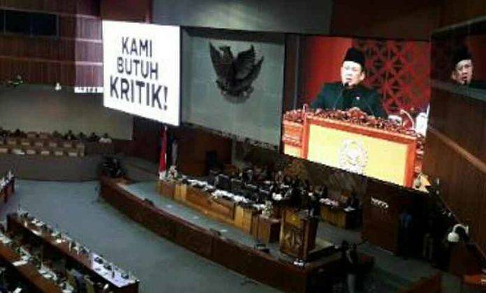 Tutup Masa Sidang, Ketua DPR Beri Judul Pidato 'Kami Butuh Kritik' 1