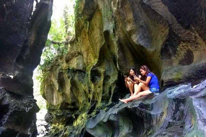 Hidden Canyon