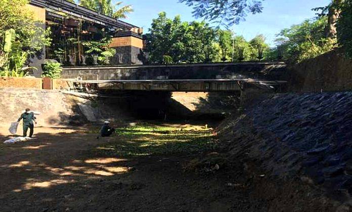Pascatemuan Limbah, Aliran Tukad Beririt Disulap Jadi Kawasan Berbunga 1