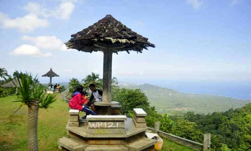 Obyek Wisata Ini Sajikan Panorama Selat Lombok Balipost Com obyek wisata ini sajikan panorama selat