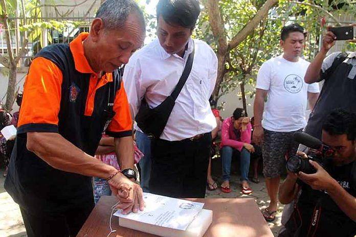 Puluhan Penyandang Tunanetra Simulasi Nyoblos 1