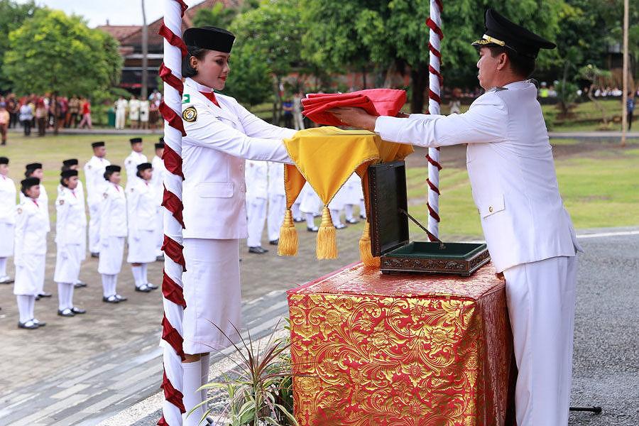 Peringatan Hari Kemerdekaan Ri Jadikan Spirit Lanjutkan Pembangunan Balipost Com