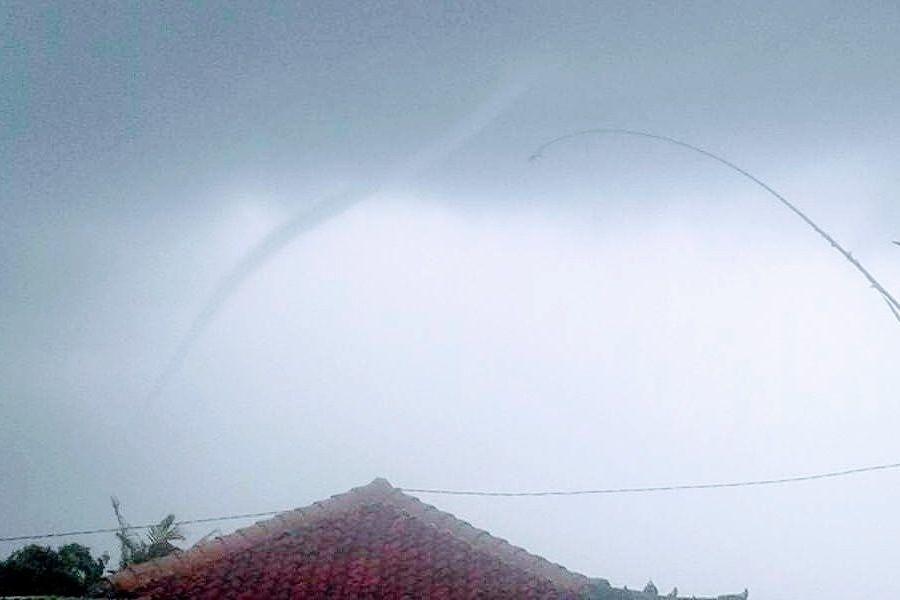 Angin Puting Beliung Penyeberangan Gilimanuk Sempat Tutup Balipost Com