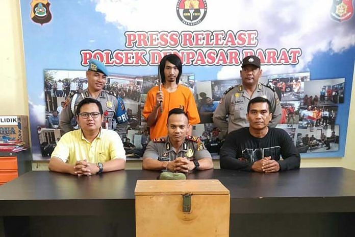 Nekat, Pemulung Tepergok Mencuri di Masjid Tentara 1