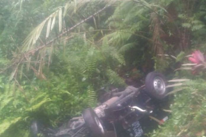 Kecelakaan Tunggal, Pick-Up Jatuh ke Parit 1