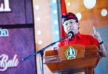 Gubernur Koster Akan Atur Pembentukan Toko Modern yang Dikelola Desa Adat
