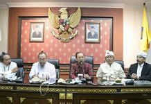Terkait Banyaknya “Layon” Dititip di RS, Gubernur Koster Harap Masyarakat Ikuti Keputusan PHDI