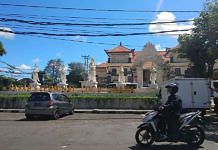 Juli, Pedagang Kain Pindah ke Pasar Loka Crana