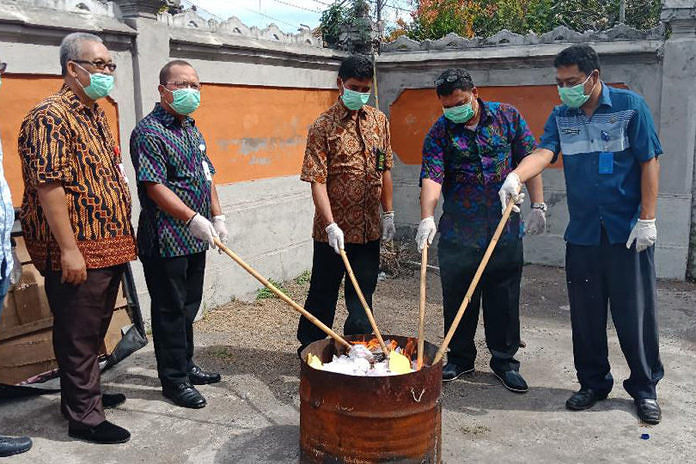Kejari Buleleng Musnahkan 0,5 Kilogram Barang Bukti Narkoba 1