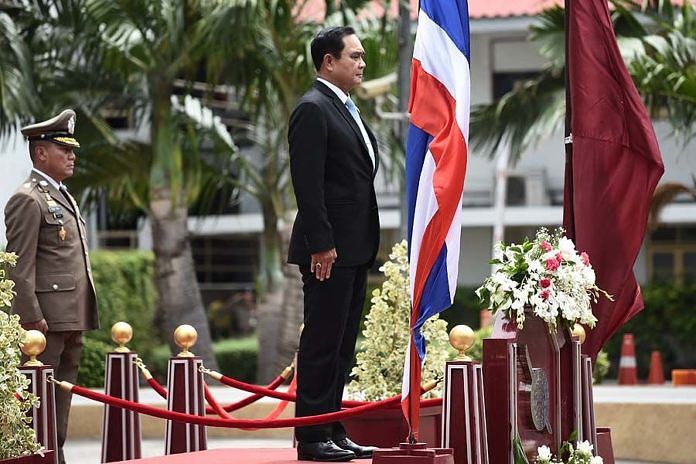Bombs rattle Bangkok during ASEAN summit, wounding three 1