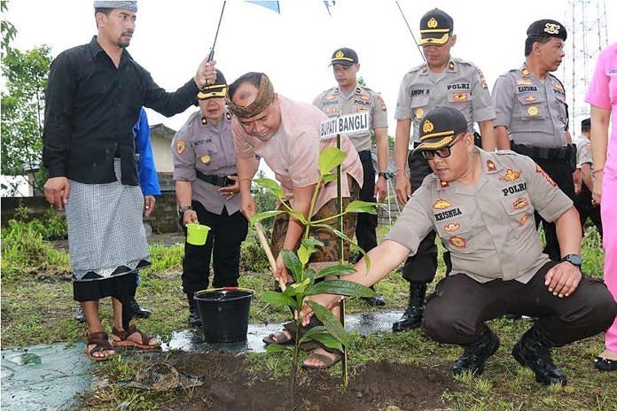 Cegah Banjir, Semua Pihak Diajak Tanam Pohon 1