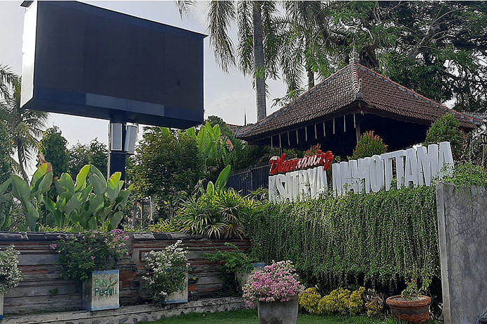 Diguyur Hujan Lebat, Videotron di Monumen Puputan Klungkung Mati 1