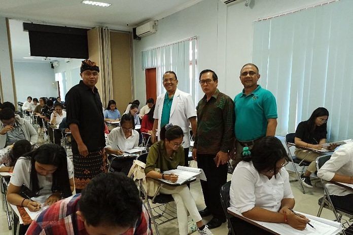 127 Peserta Ikuti Tes PMKA di FKG Unmas Denpasar 1