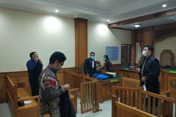 Teller BPR Didakwa dengan Bukti Simulasi, Pengacara Keberatan 1