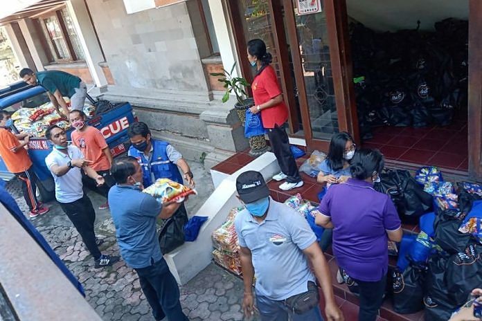 Tunanetra Terdampak COVID-19, Ini Dilakukan Dinas Sosial P3A Bali 1