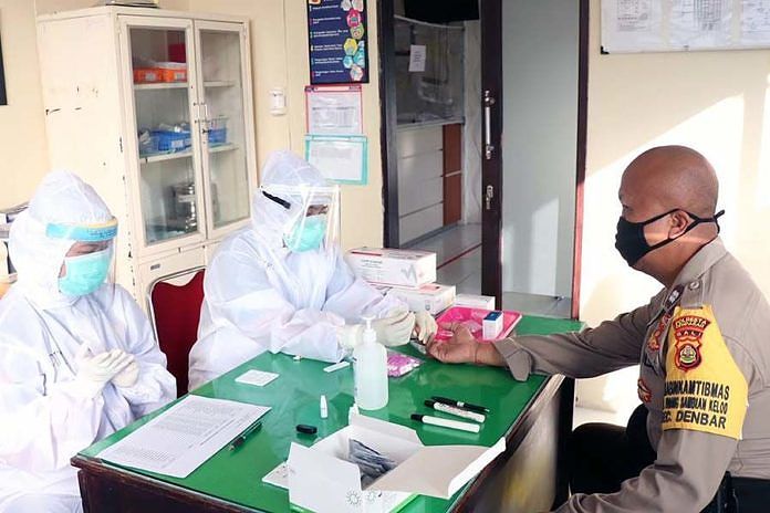 Puluhan Bhabinkamtibmas Polresta Di-rapid Test 1