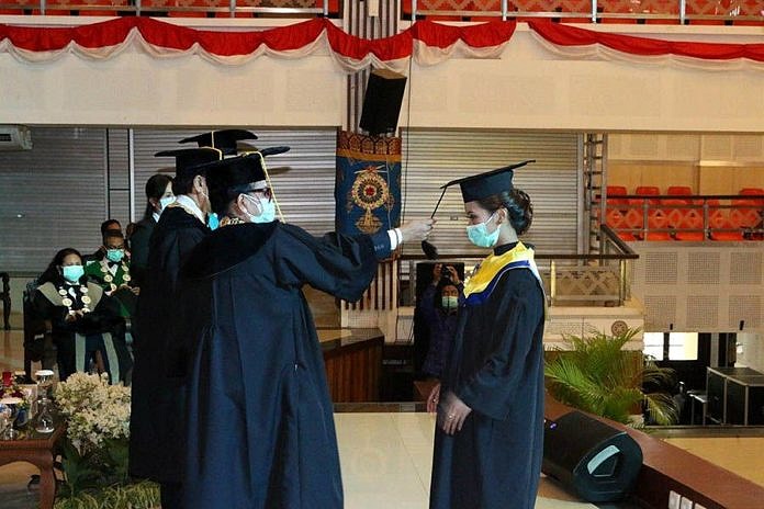 Lepas 1.108 Wisudawan, Unud Gelar Wisuda Ke 138 Secara Daring 1