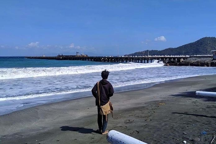 Dermaga Tanah Ampo