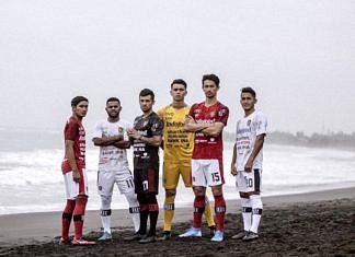 Sidik Saimima dan Gavin Belum Berlatih