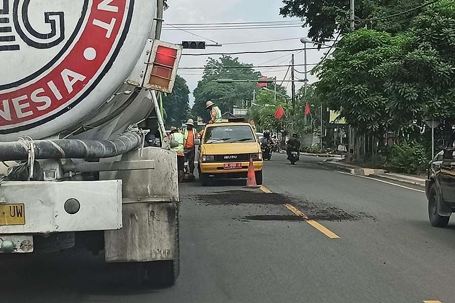 Warga Keluhkan Jalan Nasional Kembali Berlubang Juga Minim Lpj Balipost Com