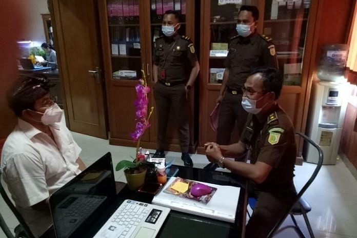 JPU Temui Mantan Bupati Candra, Tindaklanjuti Pidana Denda Miliaran Rupiah 1
