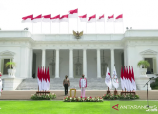 Presiden Jokowi Lepas Kontingen Merah Putih ke Olimpiade