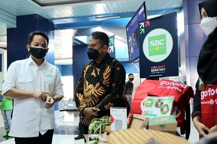 GoTo Inisiasi Gerakan #BangkitBersama, Jadikan UMKM Tuan Rumah Di Negeri Sendiri 1
