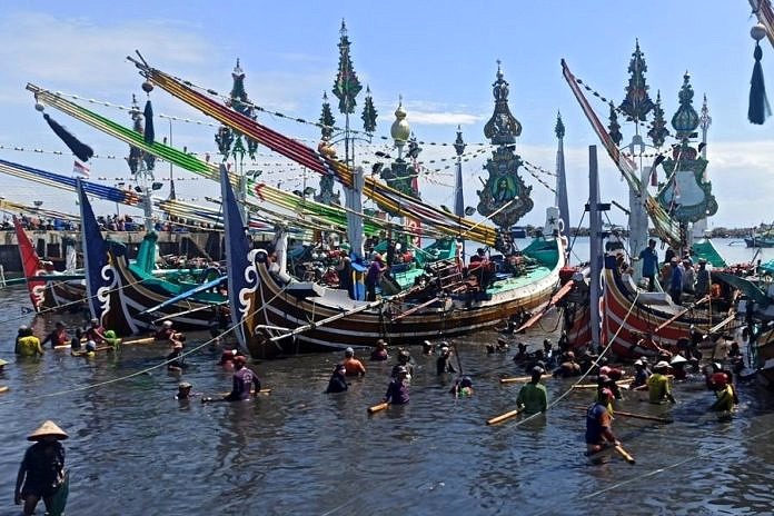 Tertibkan TPI, Pembeli Ikan Diberikan Kartu 1