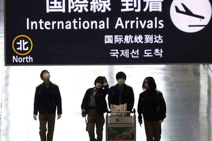 Jepang Mulai Tutup Perbatasan Bagi WNA 1