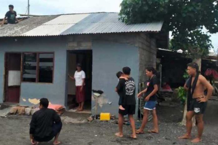 Kubutambahan Dilanda Puting Beliung, Dua Rumah Nelayan Rusak 1