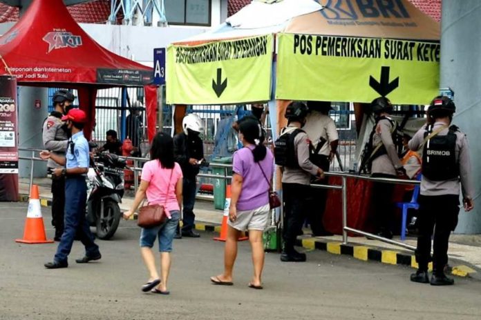 Jelang Nataru, Pengamanan Pelabuhan Padangbai Libatkan Personel Bersenjata Dan Anjing Pelacak 1